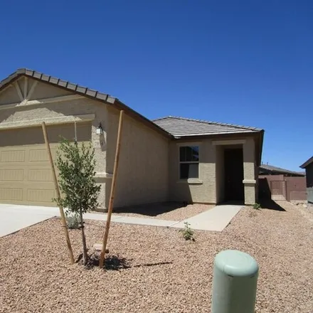 Rent this 3 bed house on South Golden Bell Drive in Pima County, AZ 85731