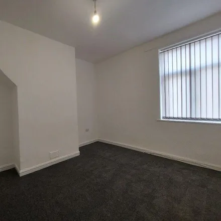 Image 7 - Every Street, Manchester Road, Wheatley Lane, BB9 5RQ, United Kingdom - Townhouse for rent
