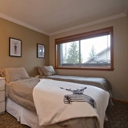 Image 7 - Whistler, BC V0N 1B2, Canada - Townhouse for rent