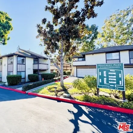 Rent this 1 bed condo on 1398 Hillcrest Drive in Thousand Oaks, CA 91362