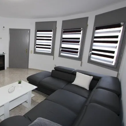 Image 6 - 43580 Deltebre, Spain - House for rent