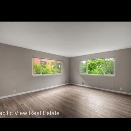 Image 4 - 2323 12th Avenue East, Seattle, WA 98102, USA - Room for rent