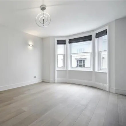 Image 2 - Brendon House, 3 Nottingham Place, London, W1U 5LB, United Kingdom - Room for rent