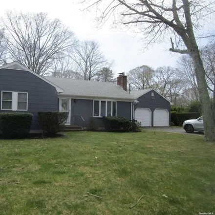 Buy this 3 bed house on 27 Argonne Road West in Southampton, Hampton Bays