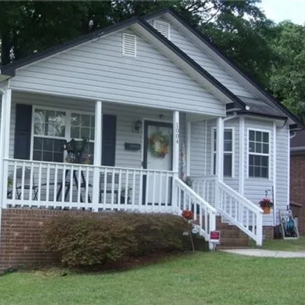 Image 3 - 1022 Ross Avenue, Dudley Heights, Greensboro, NC 27406, USA - House for sale