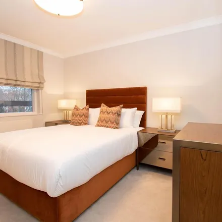 Image 4 - 155-167 Fulham Road, London, SW3 6SN, United Kingdom - Apartment for rent