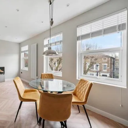 Image 3 - 24 Fordwych Road, London, NW2 3PA, United Kingdom - Apartment for sale