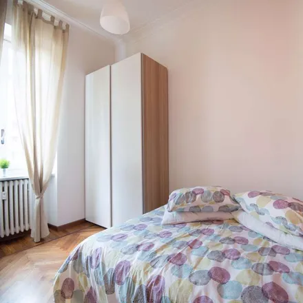 Rent this 7 bed room on Corso Re Umberto in 151, 10134 Turin Torino