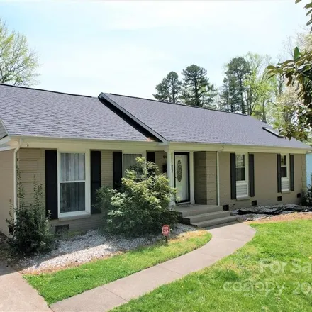 Buy this 2 bed house on 6400 Kelsey Drive in Hampshire Hills, Charlotte