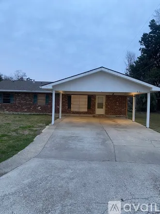 Rent this 3 bed house on 621 Natchez Boulevard
