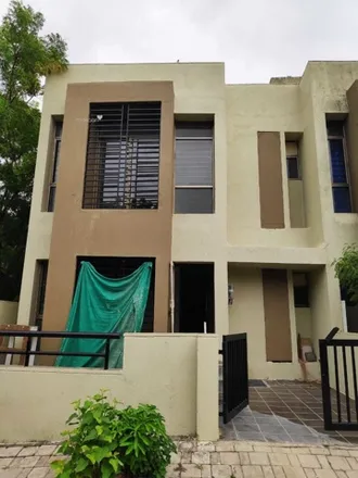 Buy this 4 bed house on unnamed road in Bhopal, Bhopal - 462001
