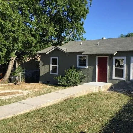 Image 2 - 710 Poinsettia Street, San Antonio, TX 78202, USA - House for rent