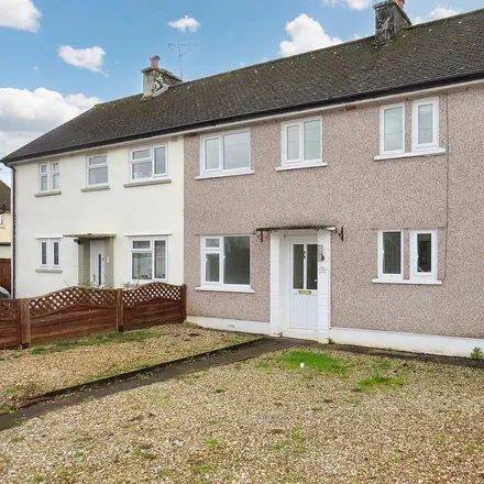 Rent this 3 bed duplex on Ladyhill Close in Usk, NP15 1SJ