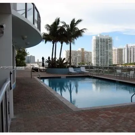 Image 4 - The Advantaged Yacht Charters, 1800 Purdy Avenue, Miami Beach, FL 33139, USA - Condo for rent