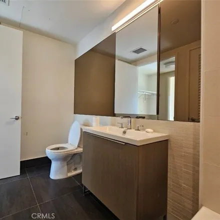 Image 9 - Metropolis Residential Tower I, Harbor Freeway, Los Angeles, CA 90017, USA - Condo for rent