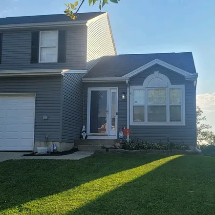 Buy this 3 bed house on 71 Sweney Court in Springboro, OH 45066