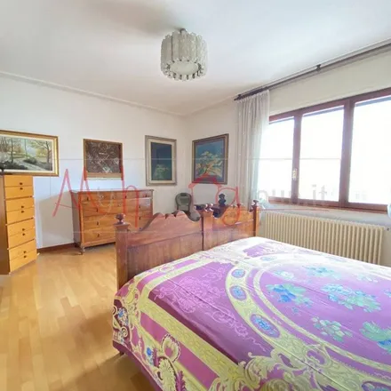 Rent this 5 bed duplex on erboristeria in Viale San Giovanni Bosco, 35142 Padua Province of Padua