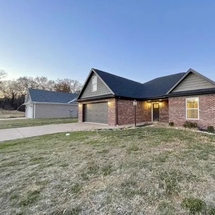 Buy this 3 bed house on 8980 North Green River Road in Vanderburgh County, IN 47725