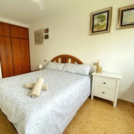 Image 8 - Torres blancas, Avinguda de la Gola del Pujol, 6, 46012 Valencia, Spain - Apartment for rent