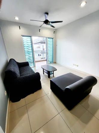 Rent this 3 bed apartment on Kondominium Seri Puteri in 55 Jalan Jelawat 1, Bandar Sri Permaisuri