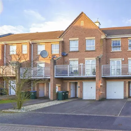 Rent this 4 bed townhouse on 12 Furlong Road in Coventry, CV1 2UA