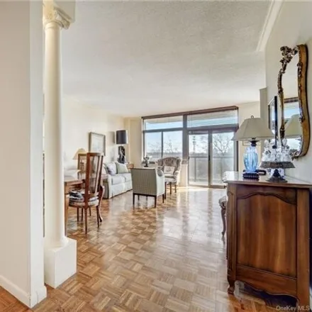 Image 4 - 35 North Chatsworth Avenue, Mamaroneck, NY 10538, USA - Condo for sale