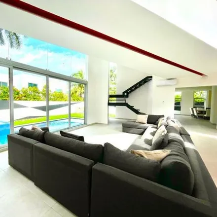 Buy this 6 bed house on unnamed road in Cancún, ROO
