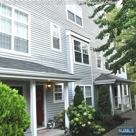 Image 1 - 1367 Oxford Street, Cragmere, Mahwah, NJ 07430, USA - Townhouse for sale