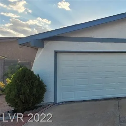 Rent this 3 bed house on 425 Sunburst Drive in Henderson, NV 89002
