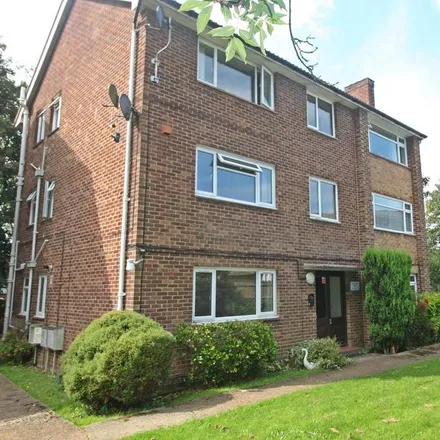 Image 1 - Barnfield Flats, Weston Lane, Waterside Park, Southampton, SO19 9PS, United Kingdom - Apartment for rent