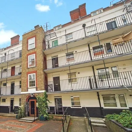 Rent this 3 bed apartment on 35 Mornington Crescent in London, NW1 7RG