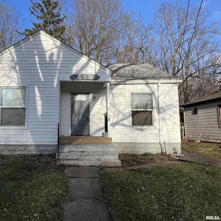 Buy this 2 bed house on 491 Waverly Road in Davenport, IA 52804