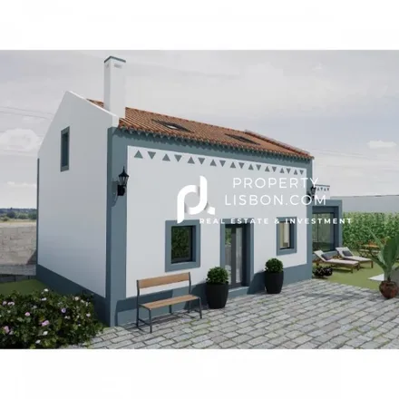 Buy this 3 bed house on Rua do Talefe in 2500-272 Caldas da Rainha, Portugal