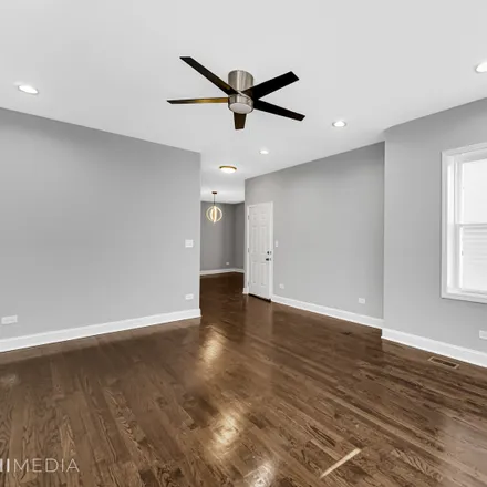 Image 3 - 8128 South May Street, Chicago, IL 60620, USA - Duplex for sale