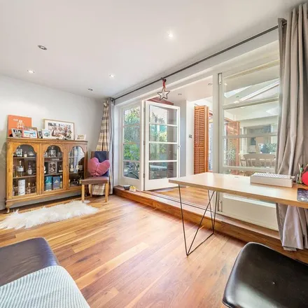 Image 7 - 288, 290 Merton Road, London, SW18 5JN, United Kingdom - Apartment for rent