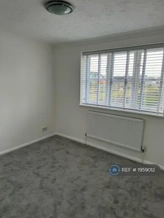 Image 7 - Staffords Place, Horley, RH6 9GX, United Kingdom - Duplex for rent