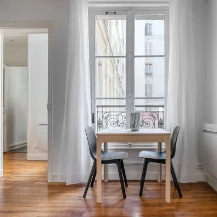 Image 4 - 20 Rue Torricelli, 75017 Paris, France - Apartment for rent