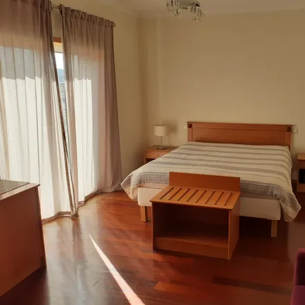 Rent this 1 bed room on Rua Doutor João Pedro Vieira Lameiras in 4705-671 Braga, Portugal