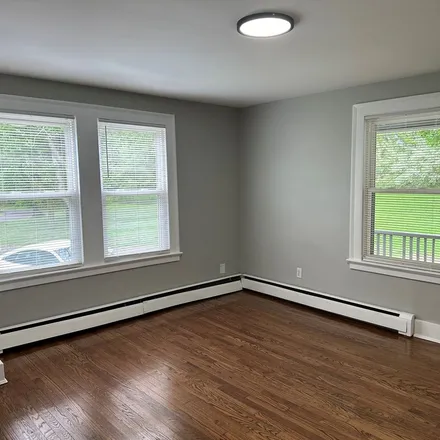 Rent this 3 bed apartment on 200 Cook Hill Road in Wallingford, CT 06492