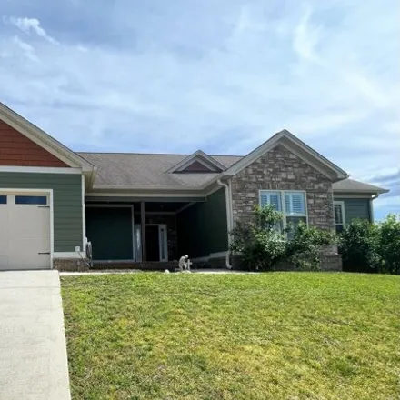 Buy this 3 bed house on 7608 Maplehurst Dr in Ooltewah, Tennessee