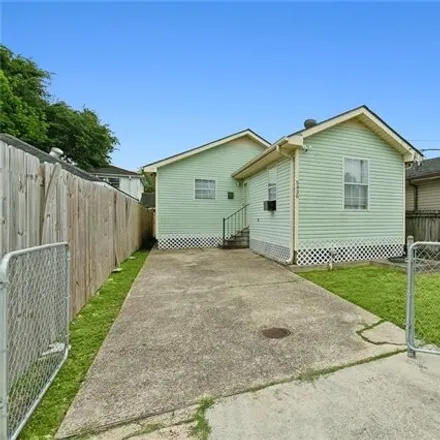 Buy this 3 bed house on 5434 North Derbigny Street in Lower Ninth Ward, New Orleans