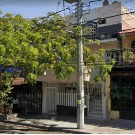 Buy this 4 bed house on Avenida General Joaquín Amaro in 44700 Guadalajara, JAL