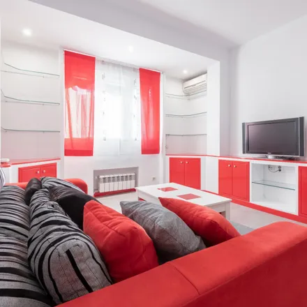 Image 9 - Paseo de las Acacias, 23, 28005 Madrid, Spain - Apartment for rent