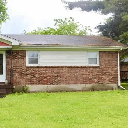 Buy this 3 bed house on 4002 Foreman Lane in Louisville, KY 40219