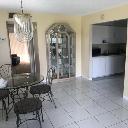 Image 5 - 798 Flanders Drive, Kings Point, Palm Beach County, FL 33484, USA - Condo for rent