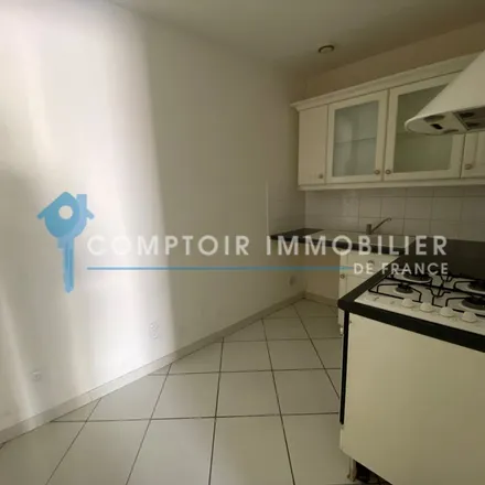 Image 3 - Comptoir Immobilier de France, Rue du Puech, 30310 Vergèze, France - Apartment for rent