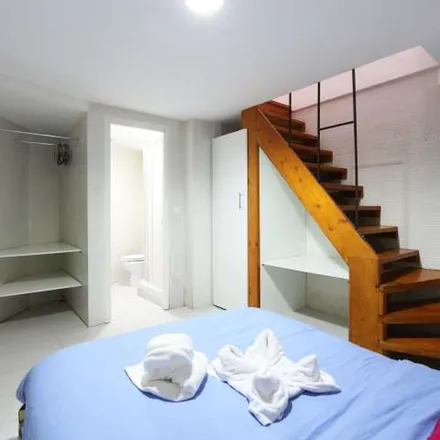 Image 9 - Calle de Antonio Zamora, 34, 28011 Madrid, Spain - Apartment for rent