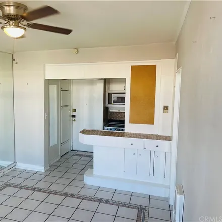 Rent this 1 bed condo on Wine District in 144 Linden Avenue, Long Beach