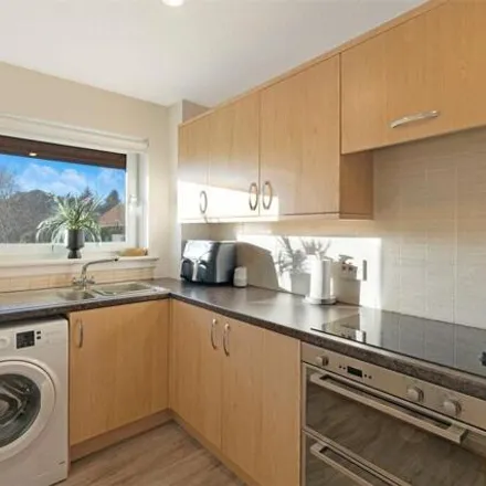 Image 6 - Milngavie Road, Bearsden, G61 2HY, United Kingdom - Apartment for sale