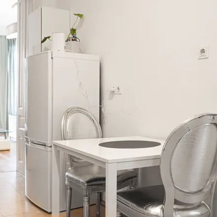 Rent this 2 bed apartment on Wiedner Hauptstraße 123A in 1050 Vienna, Austria